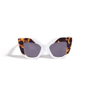 Illesteva Juliette Sunglasses
